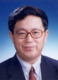 遲福林：封關(guān)運(yùn)作——海南自由貿(mào)易港的重大標(biāo)志性工程